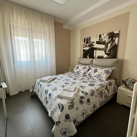 Apartment Casa A 10m Dal Mare Trani