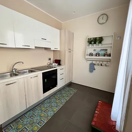 Casa A 10m Dal Mare Apartment Trani